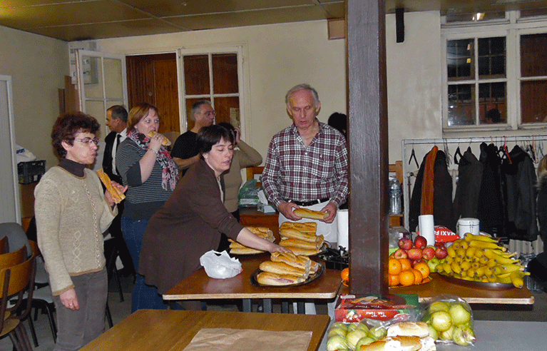 Juste une petite pause casse-croute pour cette mise sous-pli marathon